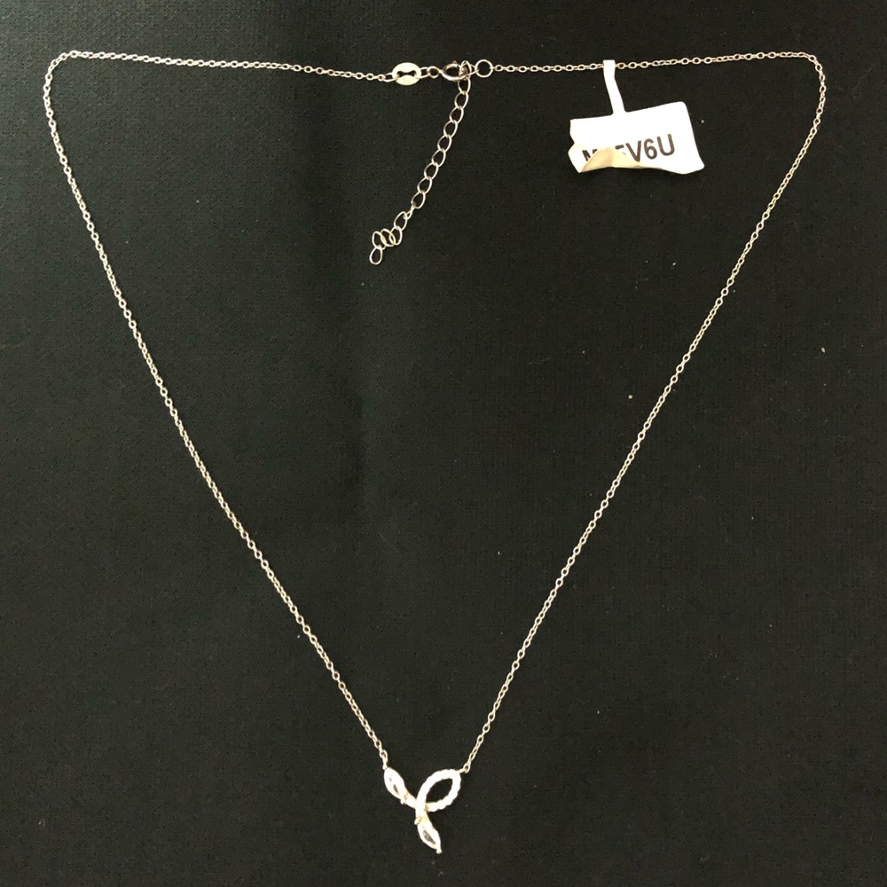 NWT 925 Silver Necklace